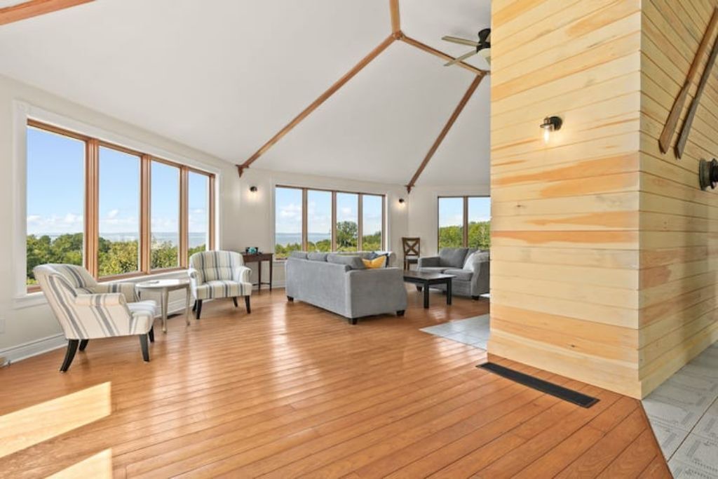 Photo of Livingroom in West Hants