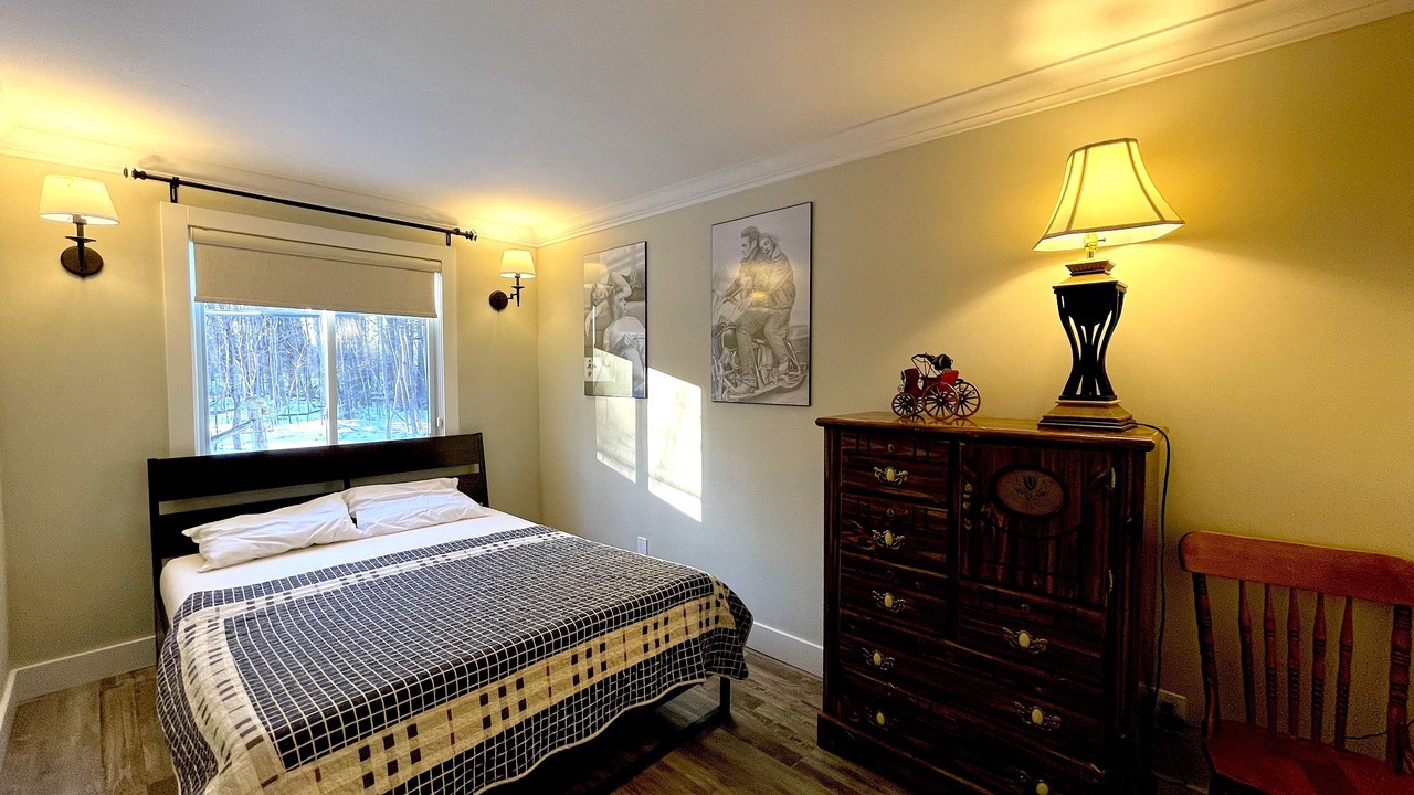 Photo of Bedroom in Washago