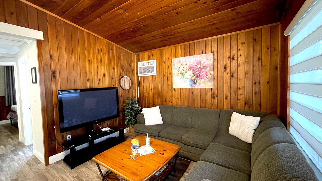 Photo of Livingroom in Washago