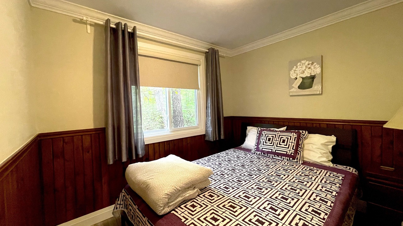 Photo of Bedroom in Washago