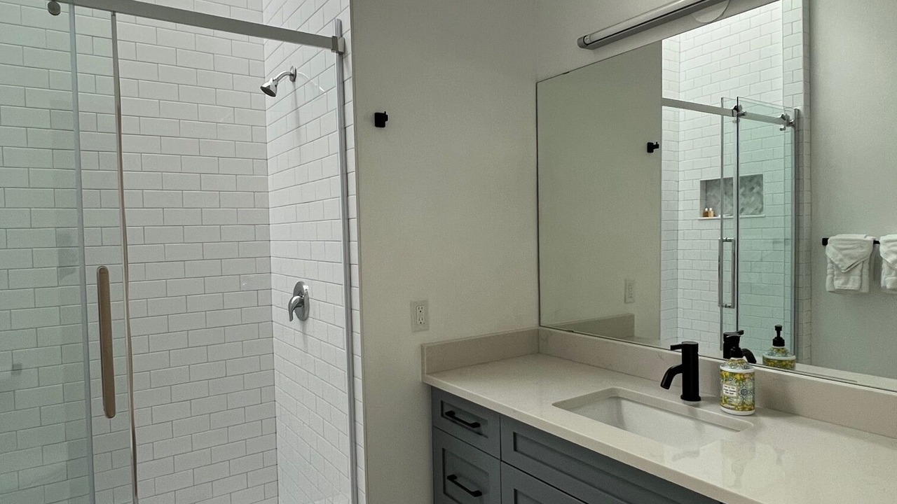 Photo of Bathroom in Naufrage