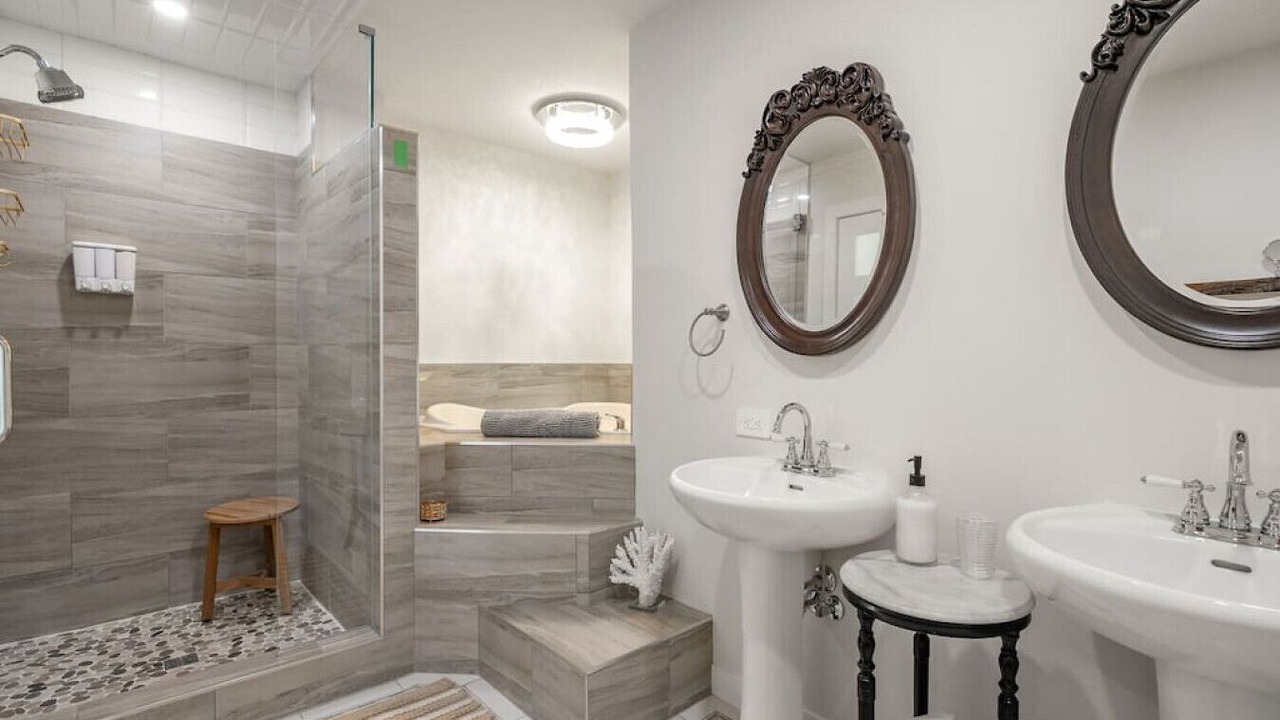 Photo of Bathroom in Red Deer