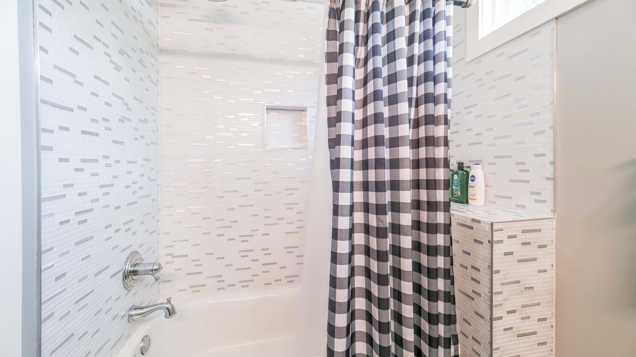 Photo of Bathroom in Marysville