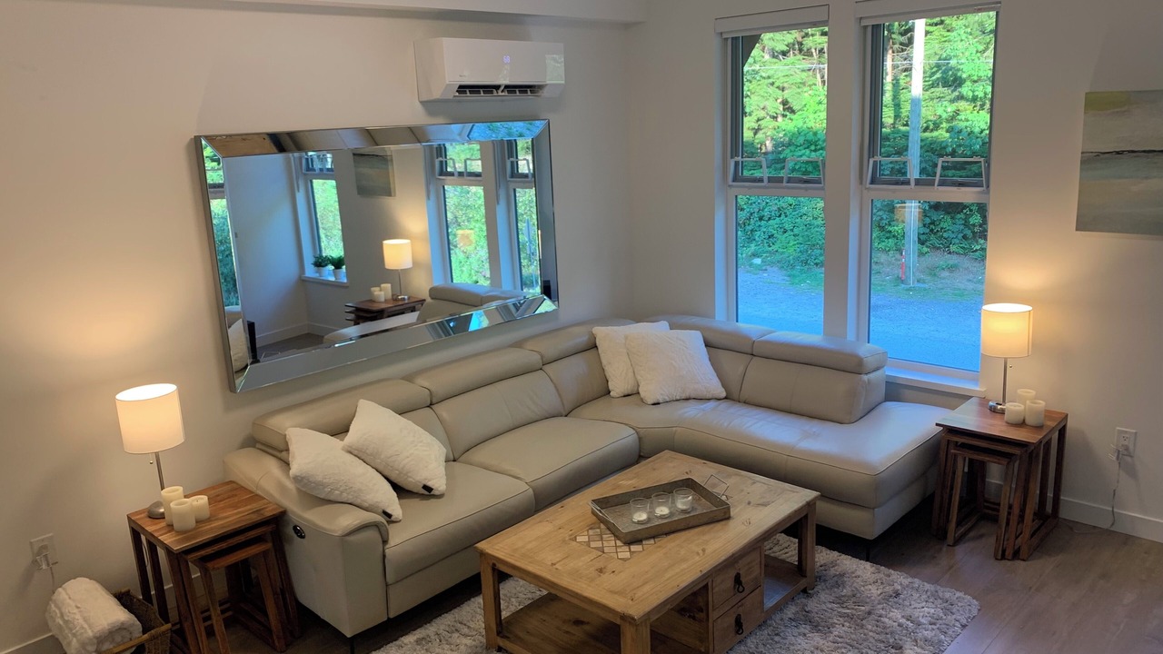 Photo of Livingroom in Britannia Beach