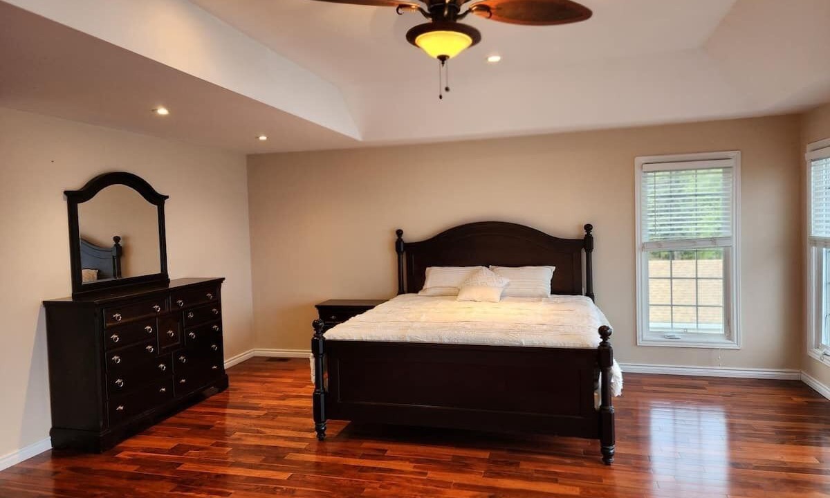 Photo of Bedroom in Bowmanville