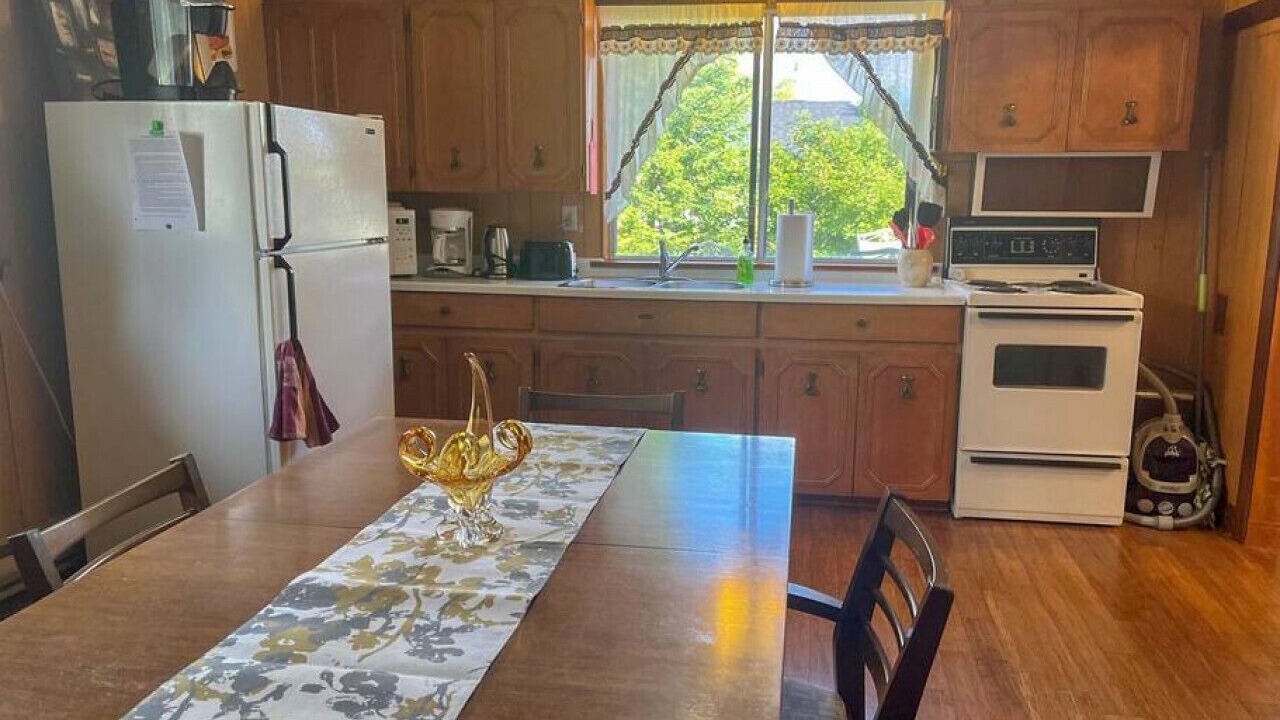 Photo of Kitchen in Port McNicoll