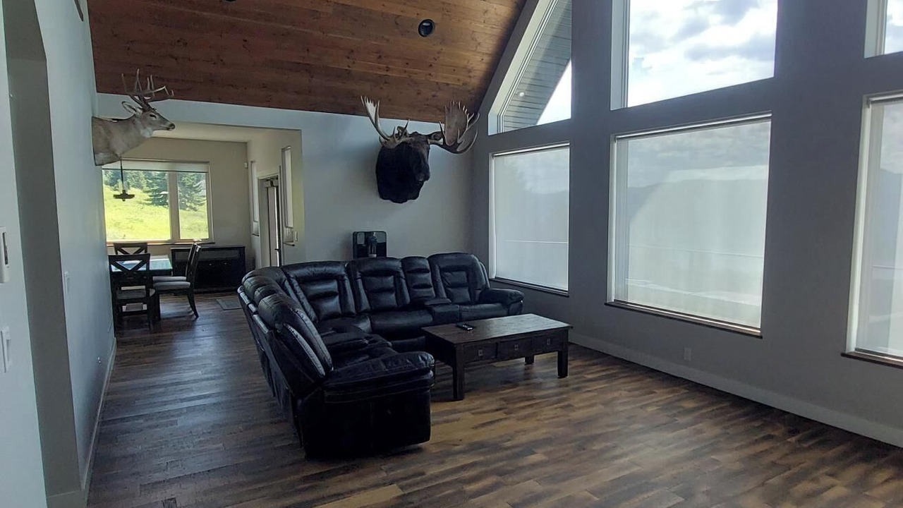 Photo of Livingroom in Central Okanagan