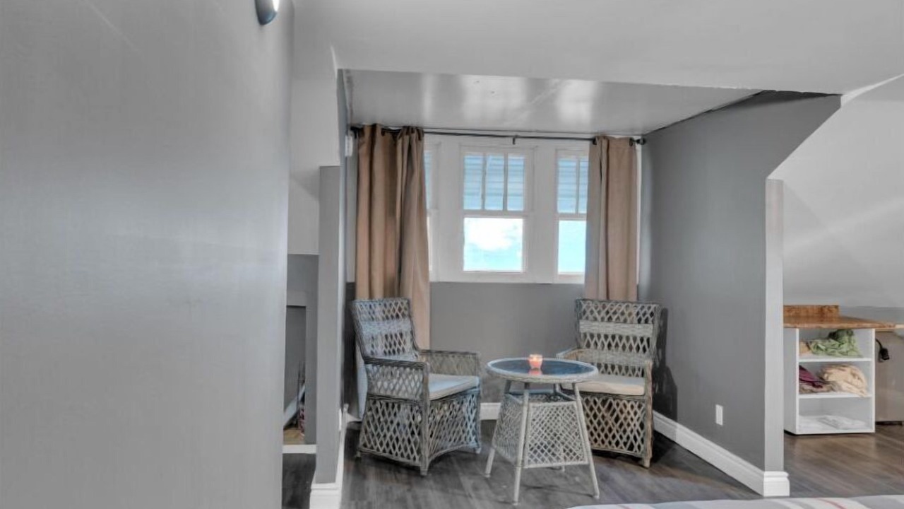 Photo of Bedroom in Bridgeview