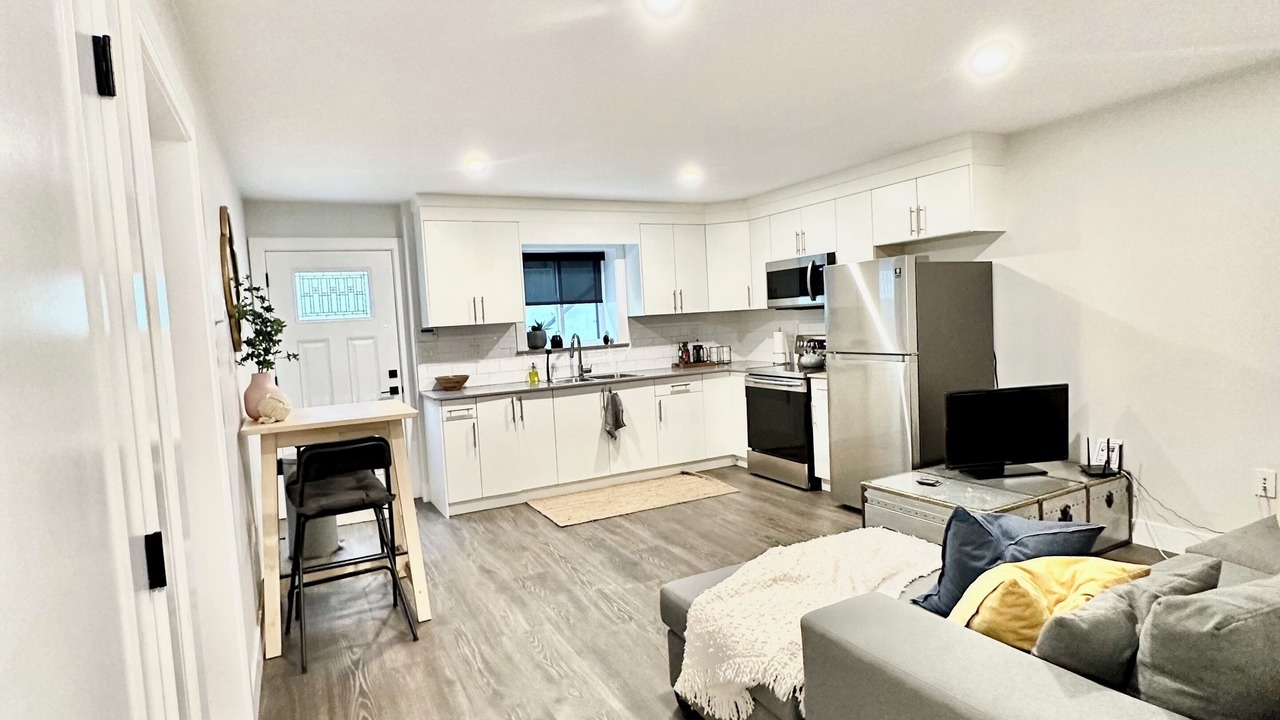 Photo of Livingroom in Uptown