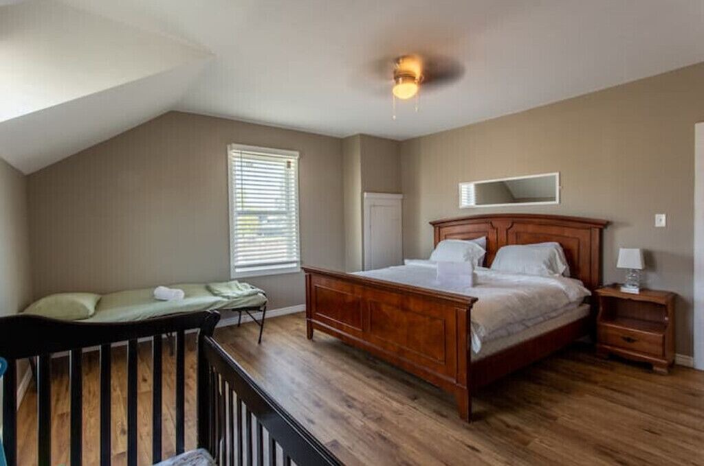 Photo of Bedroom in Trenton