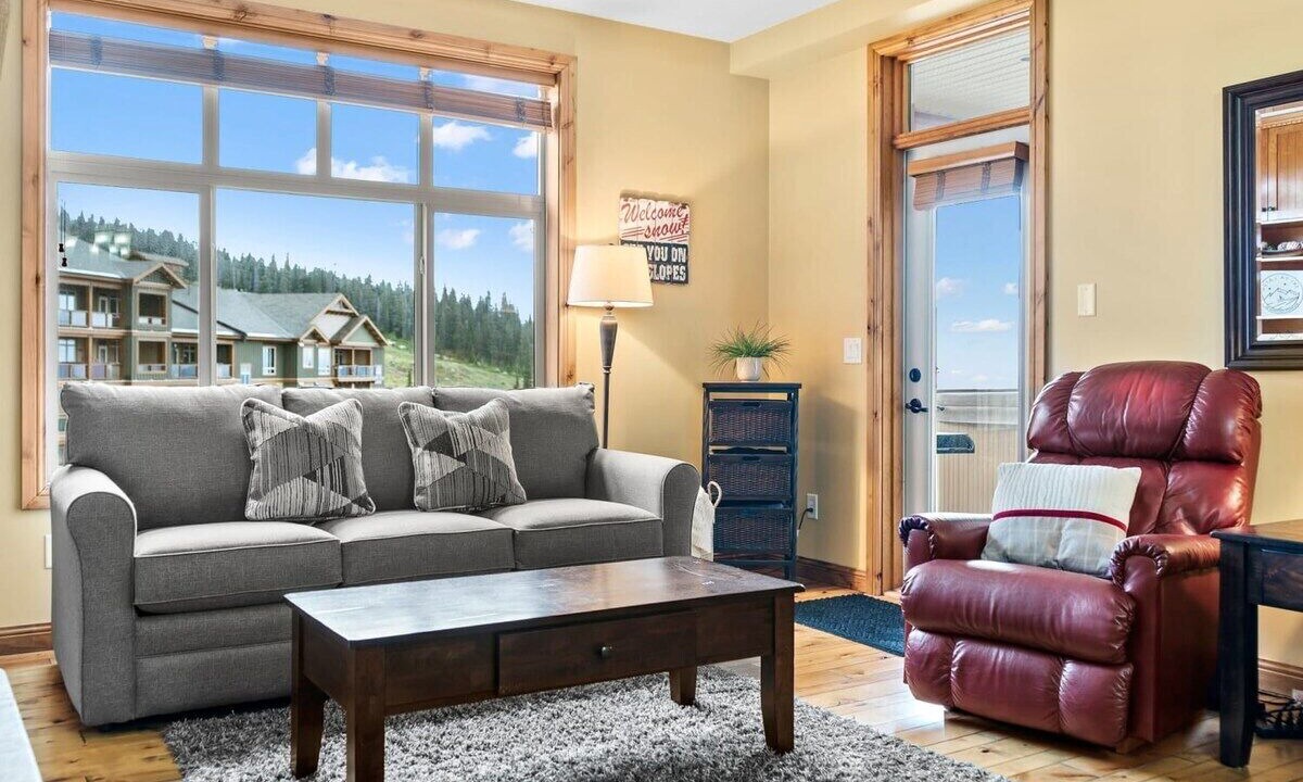 Photo of Livingroom in Big White Ski Resort