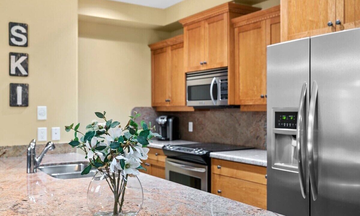 Photo of Kitchen in Big White Ski Resort