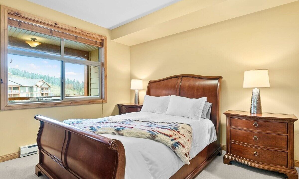 Photo of Bedroom in Big White Ski Resort