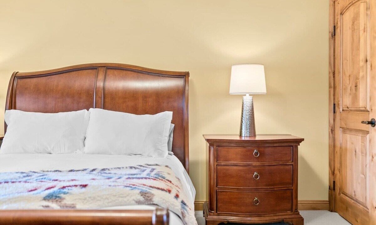 Photo of Bedroom in Big White Ski Resort
