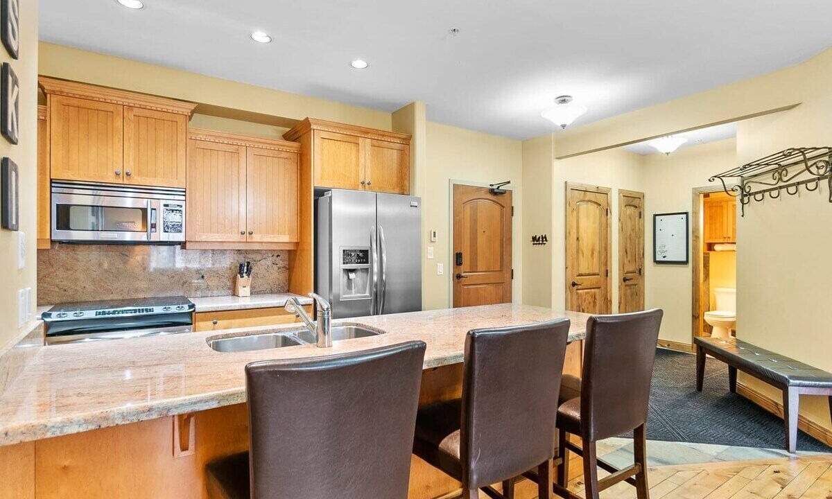 Photo of Kitchen in Big White Ski Resort