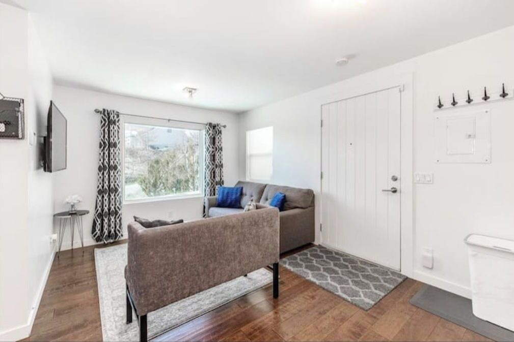 Photo of Livingroom in Westbank