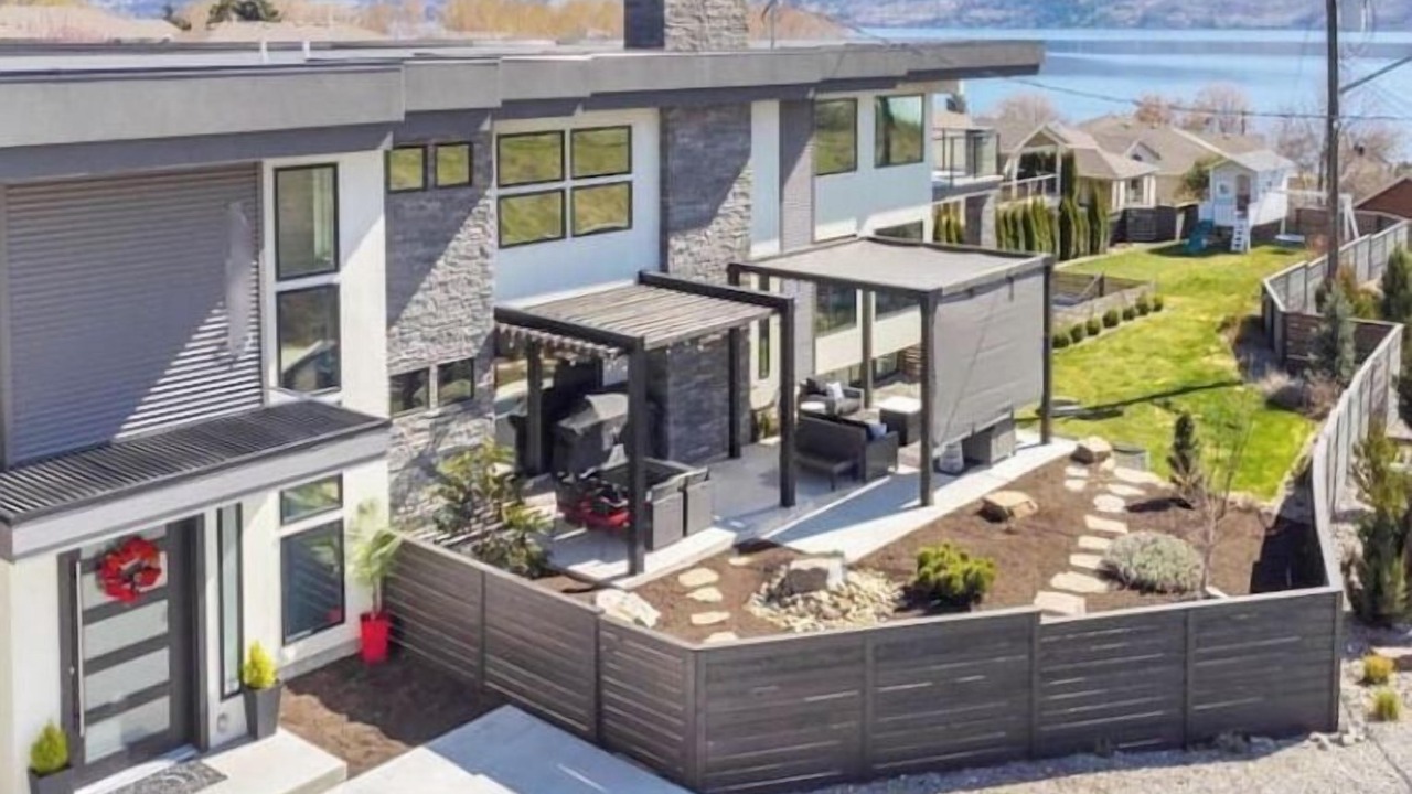 Photo of Outdoor in Westbank