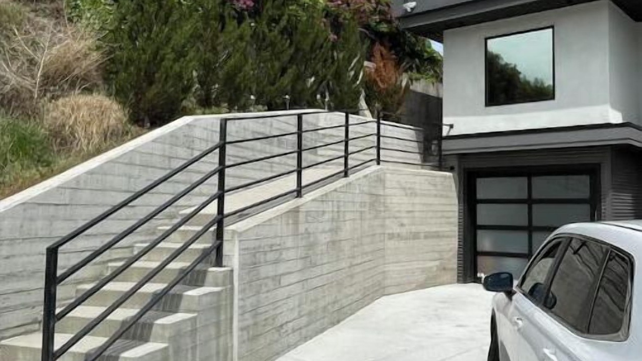 Photo of Outdoor in Westbank