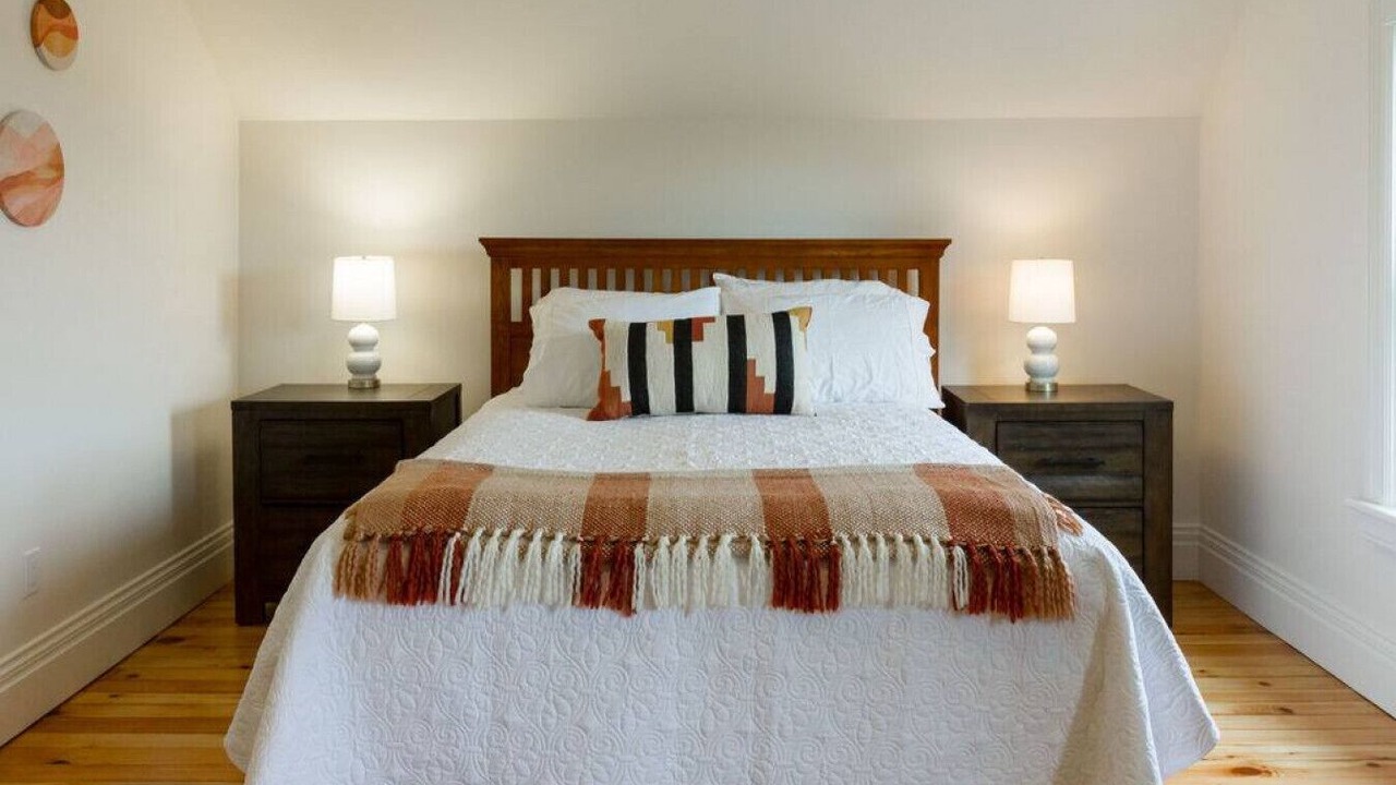 Photo of Bedroom in Greater Napanee