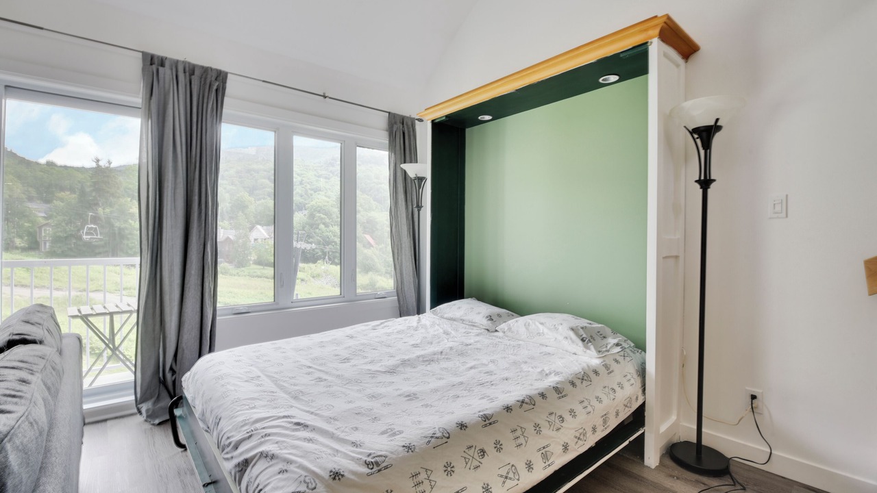 Photo of Bedroom in Stoneham