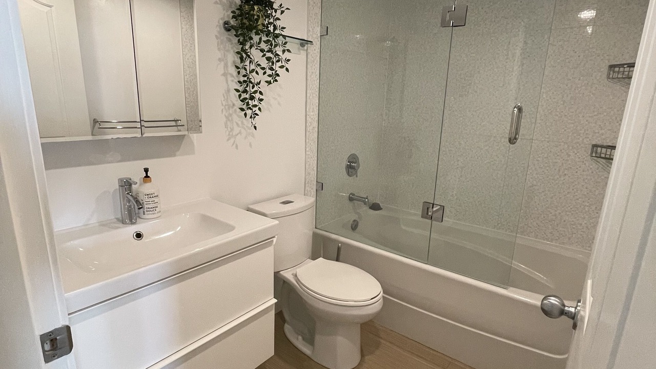 Photo of Bathroom in Crosstown