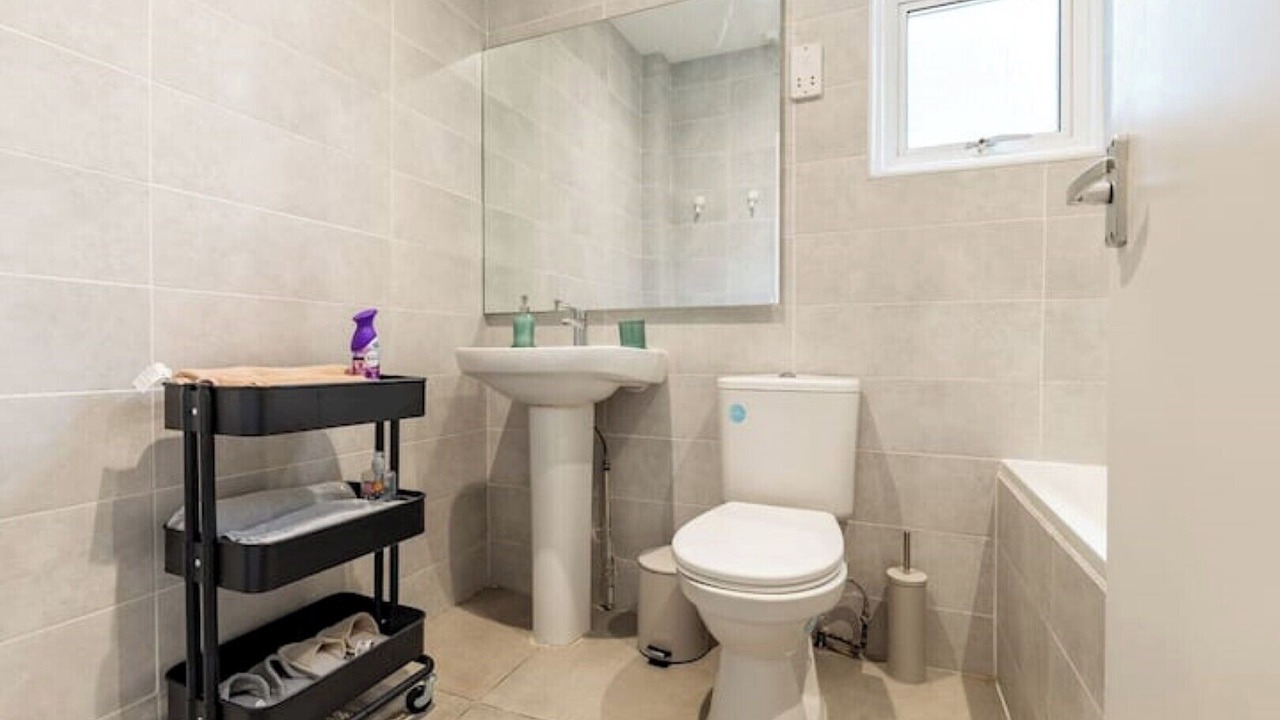 Photo of Bathroom in Dudden Hill