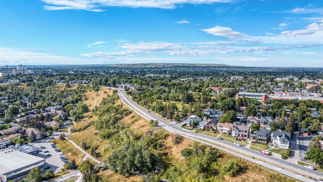 Photo of Outdoor in Crescent Heights