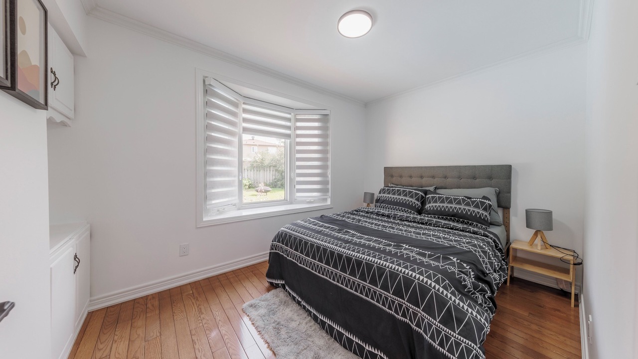 Photo of Bedroom in Ajax