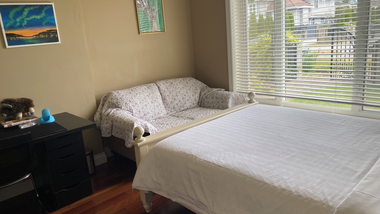 Photo of Bedroom in Steveston