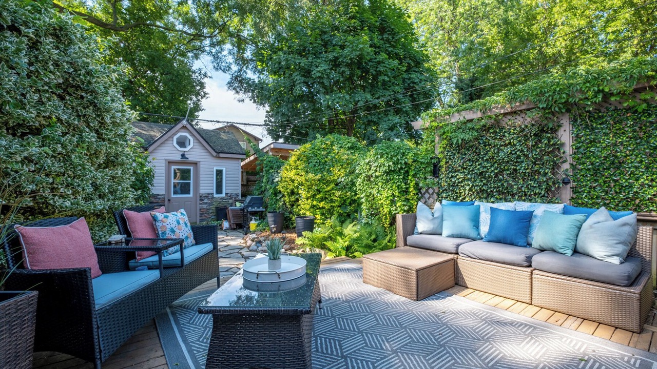 Photo of Patio Balcony in Birch Cliff