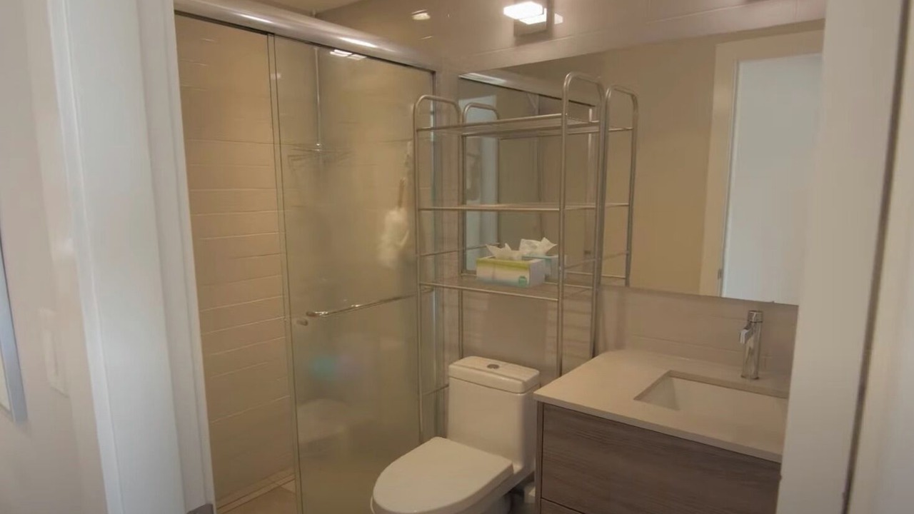 Photo of Bathroom in Lower Lonsdale