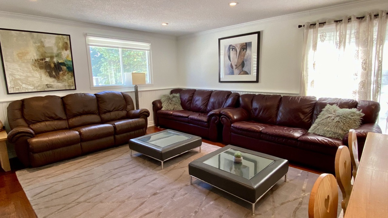 Photo of Livingroom in Clearview