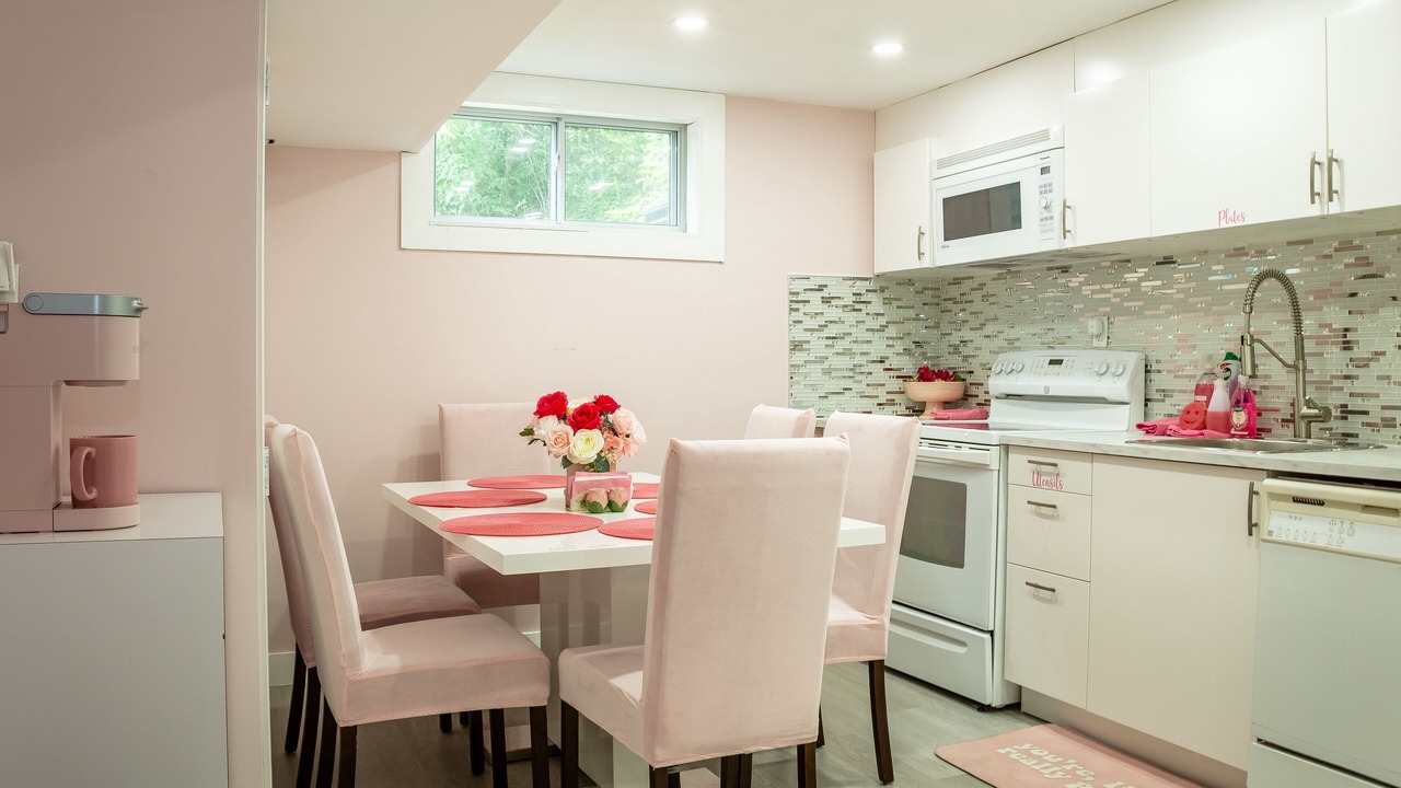 Photo of Kitchen in Mississauga Valleys