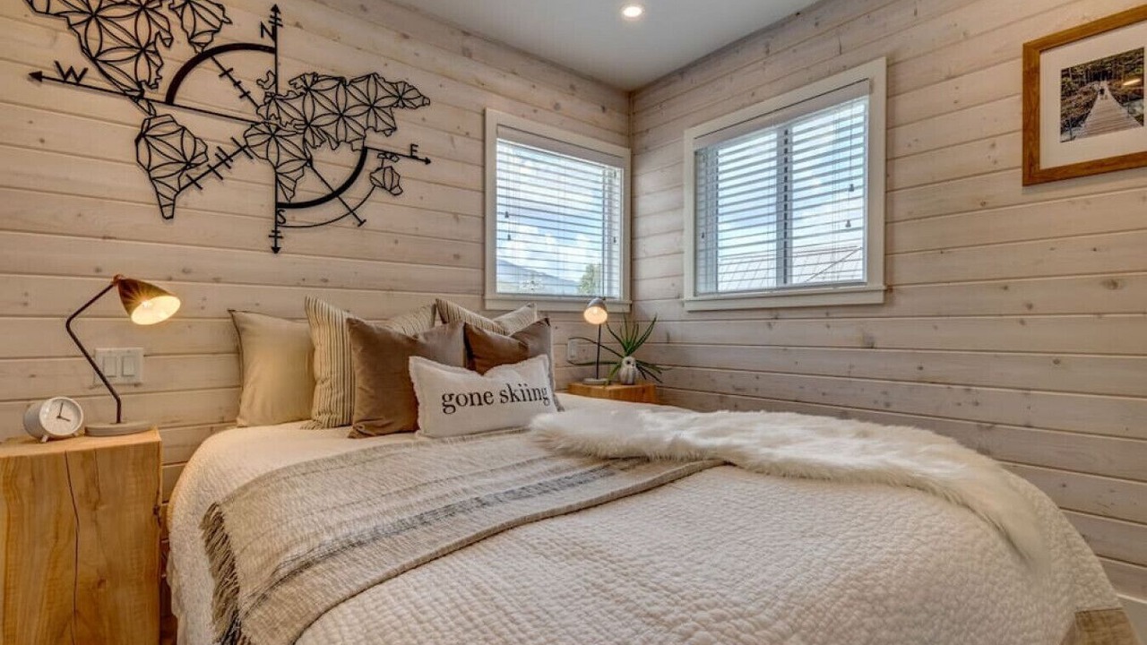 Photo of Bedroom in Whistler Creekside