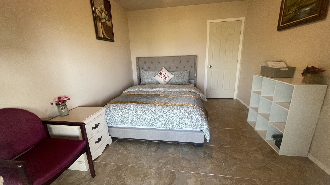 Photo of Bedroom in Powell River