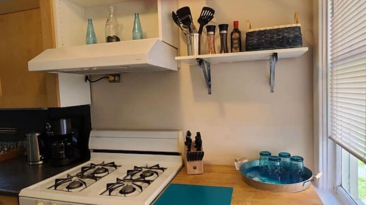 Photo of Kitchen in Sliammon