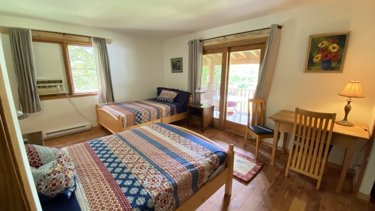 Photo of Bedroom in Central Kootenay