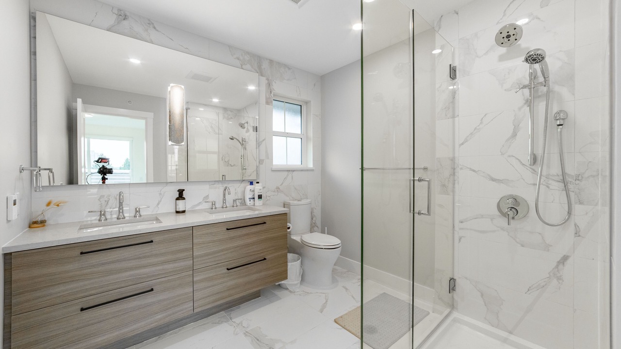 Photo of Bathroom in Seafair