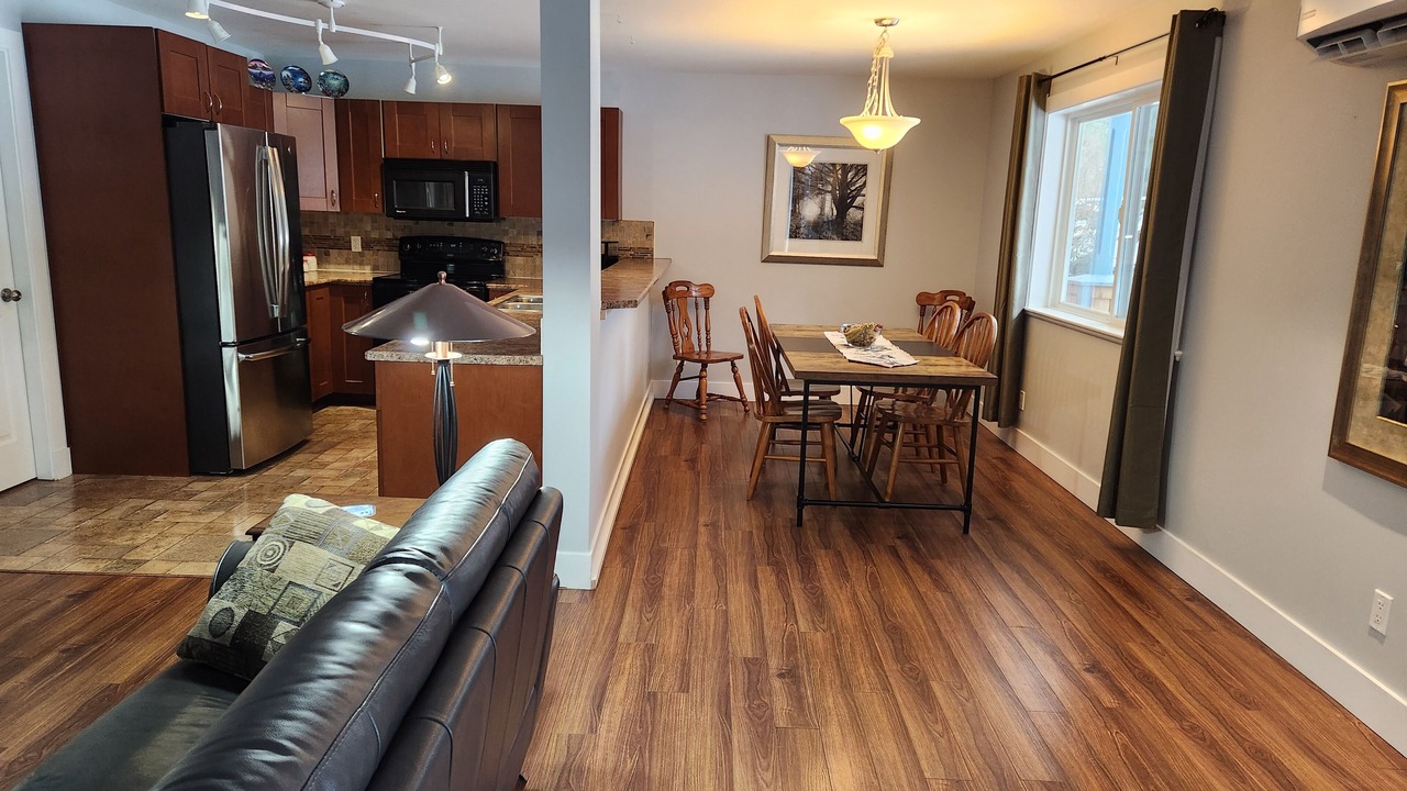 Photo of Bedroom in Duncan