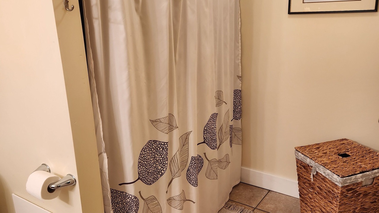Photo of Bathroom in Duncan