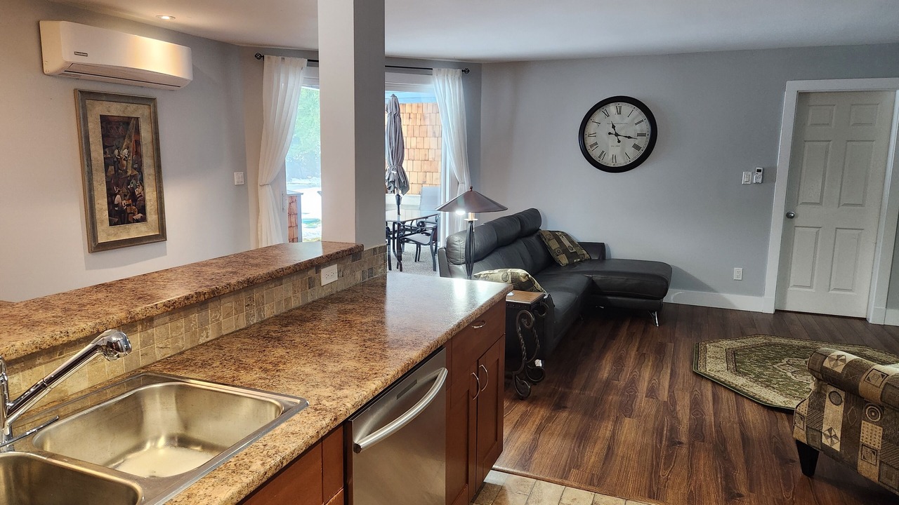 Photo of Bedroom in Duncan