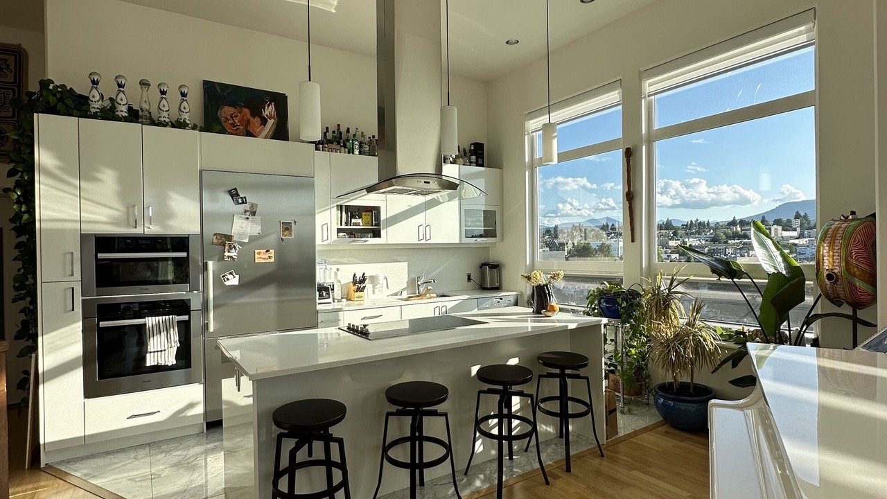 Photo of Kitchen in Regional District of Nanaimo
