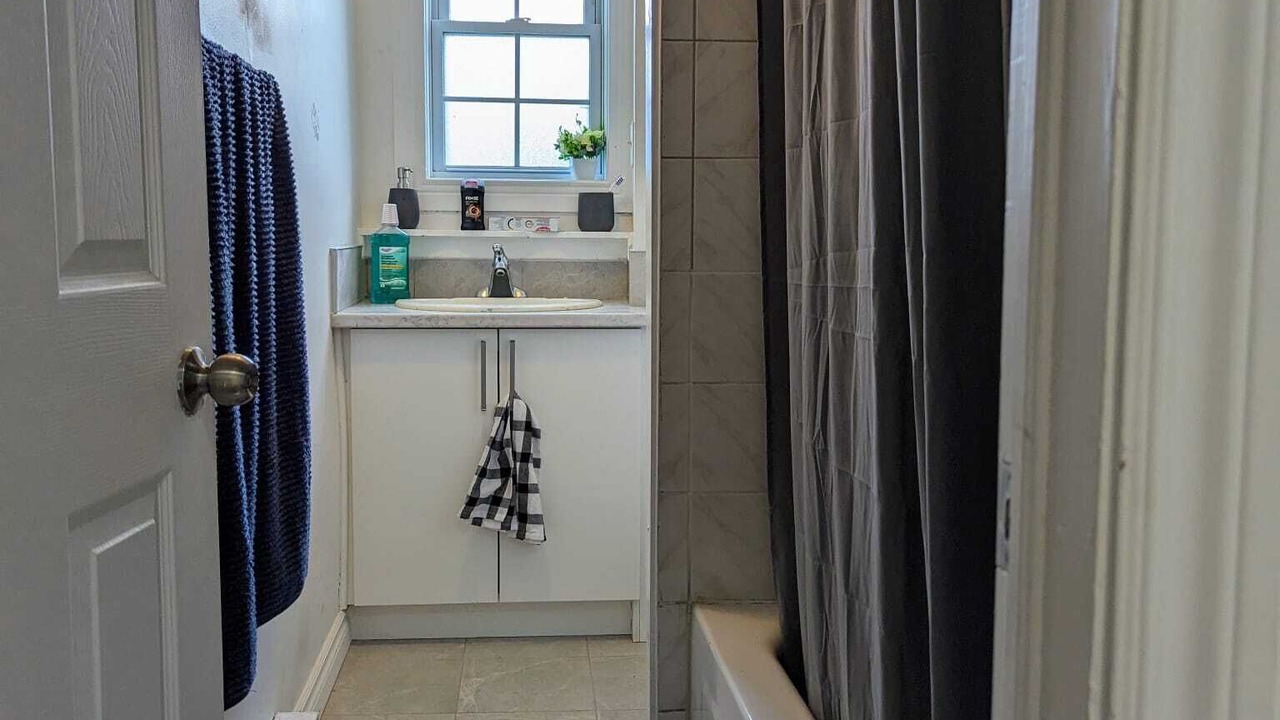 Photo of Bathroom in Gatineau