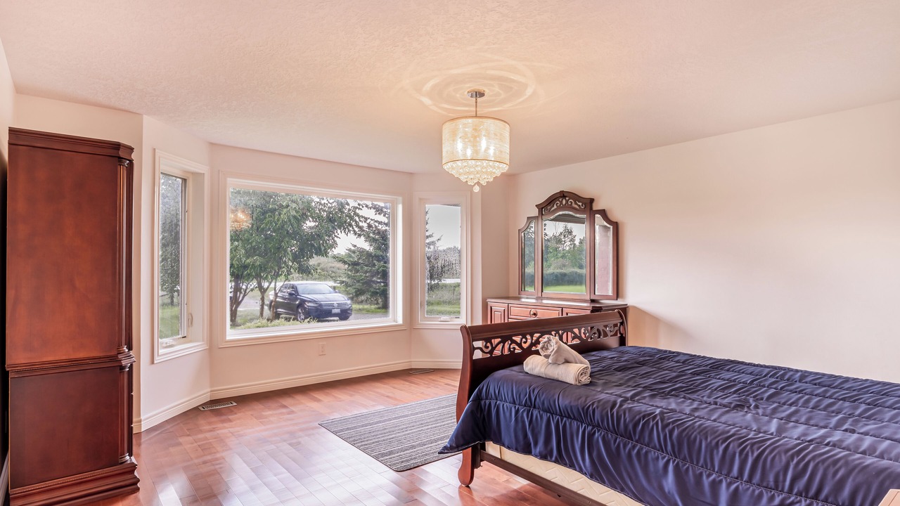 Photo of Bedroom in West Lincoln