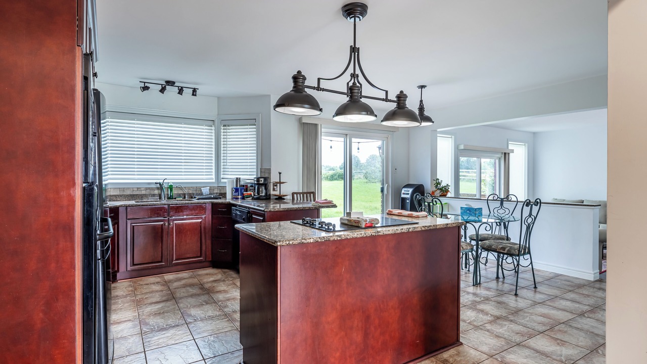 Photo of Kitchen in West Lincoln