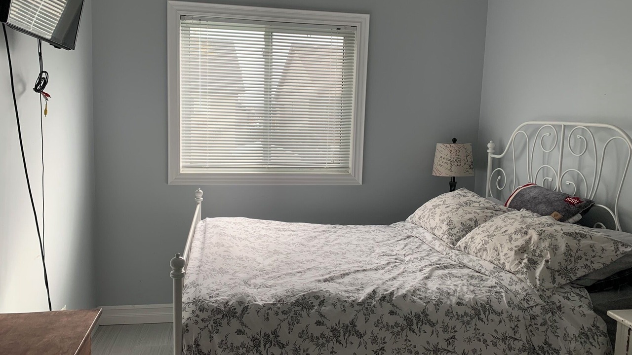 Photo of Bedroom in Smithville