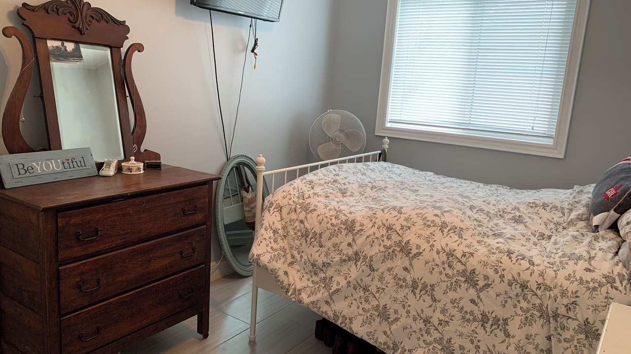 Photo of Bedroom in Smithville