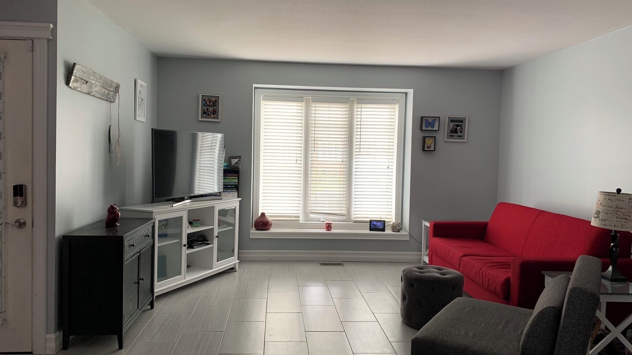 Photo of Livingroom in Smithville