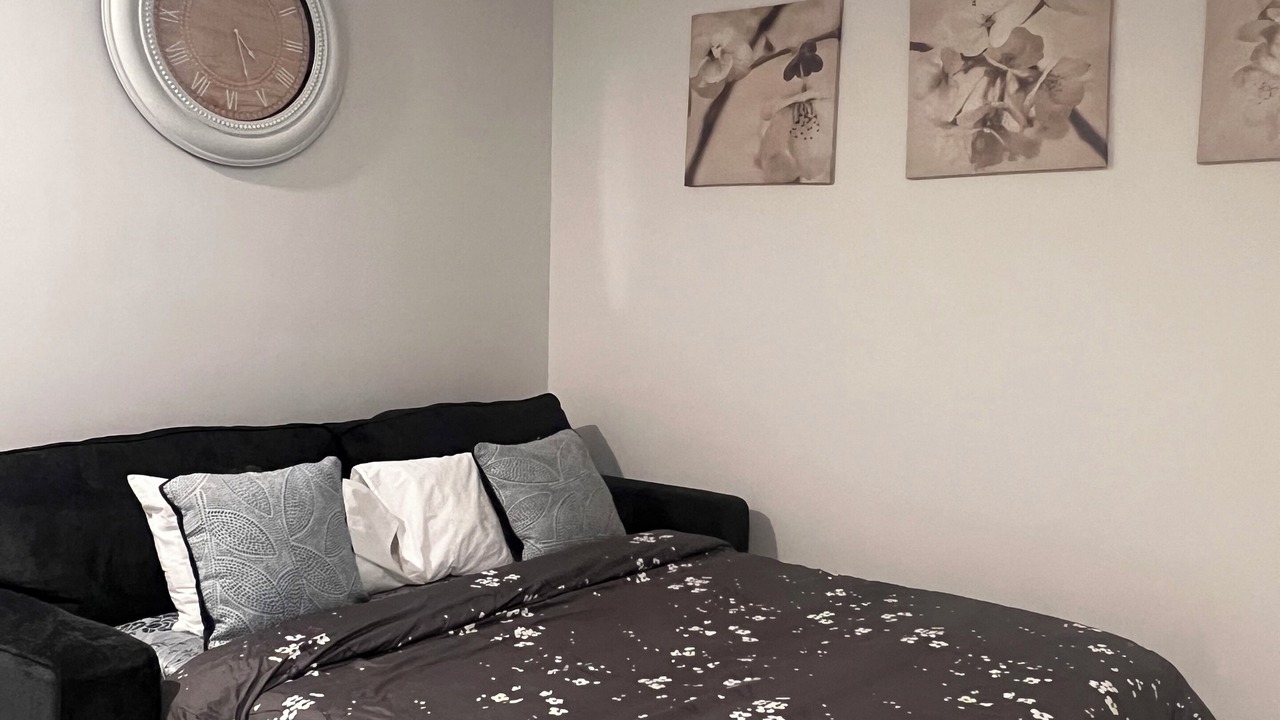 Photo of Bedroom in West Edmonton