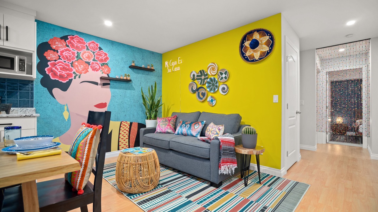 Photo of Livingroom in East Clayton
